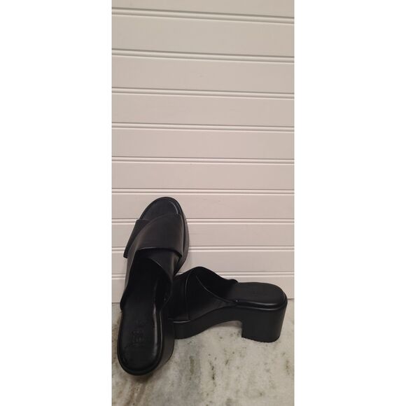 Shoes - Nordstrom Rack Womens Black Caleigh Crossover Sandal Size 6 NWT